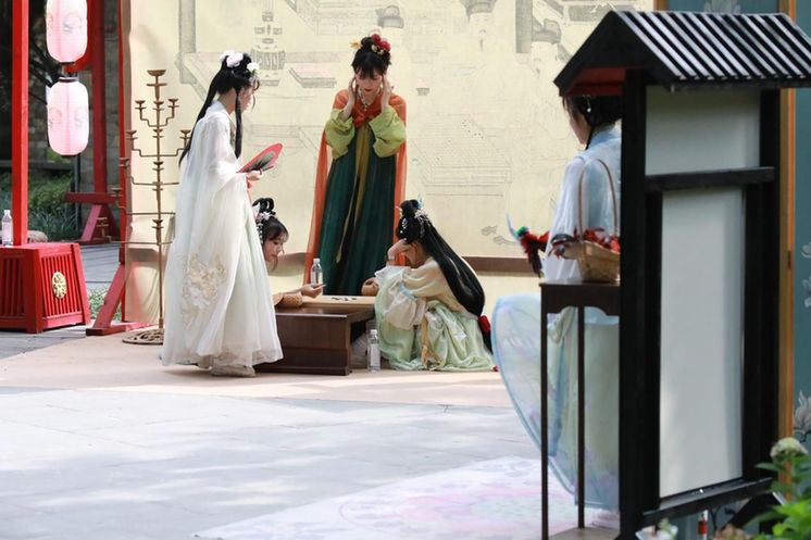 成都大运会丨望江楼下寻唐朝记忆 浣花溪畔听诗歌回响 成都大运会丨望江楼下寻唐朝记忆 浣花溪畔听诗歌回响