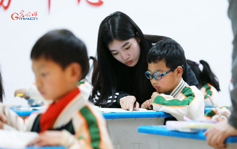 扎根“护苗学堂”厚植育人情怀 扎根“护苗学堂”厚植育人情怀