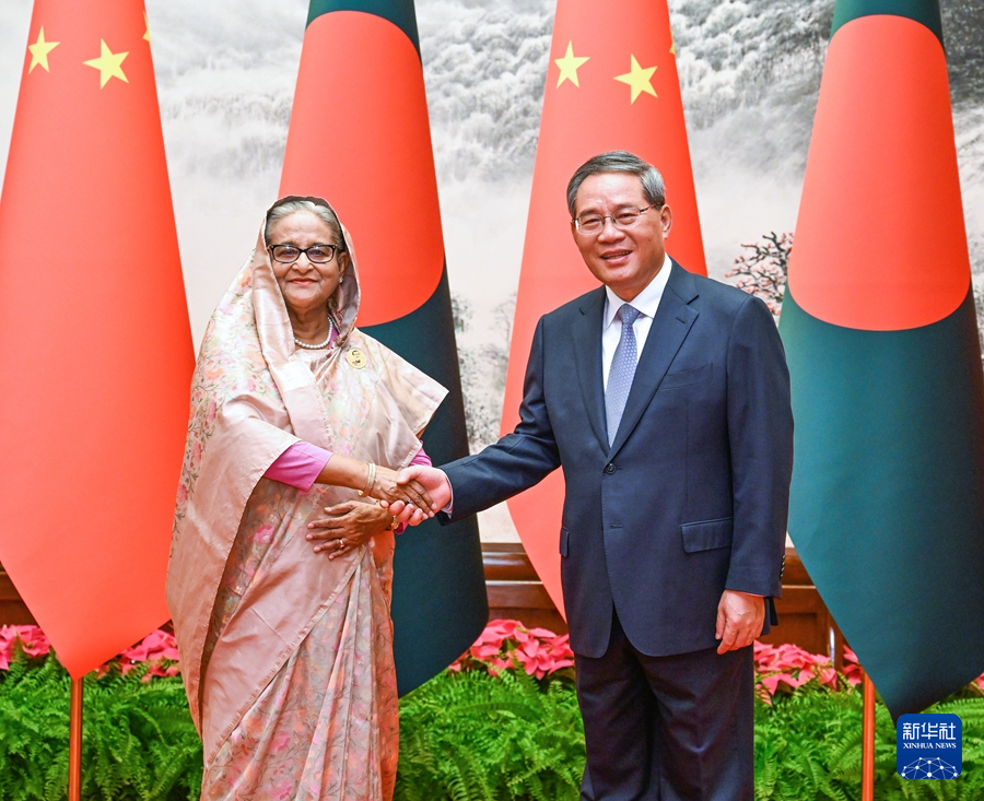 李强同孟加拉国总理哈西娜会谈